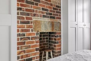 Photo 16- click for photo gallery